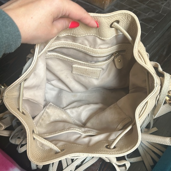 Leather bag boho crossbody & chic shoulder - Picture 5 of 10